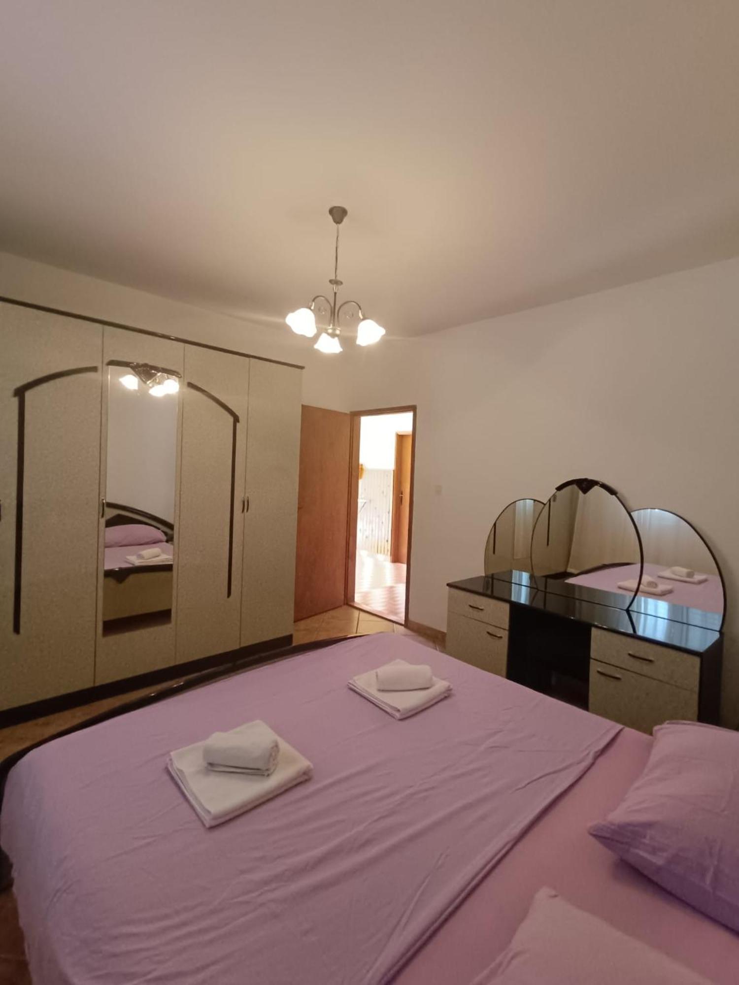 Apartmani Iva Tribanj-Kruscica Buitenkant foto